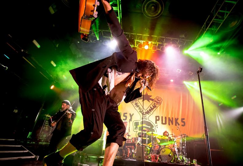 Οι Gogol Bordello στην Τεχνόπολη