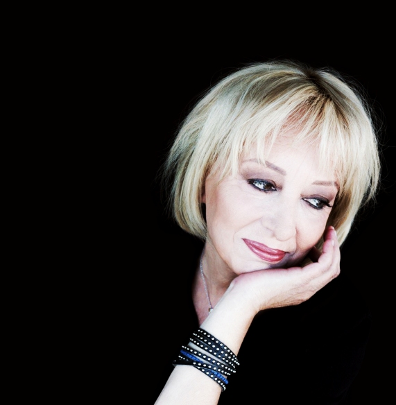 Η Αλέκα Κανελλίδου στο Ηρώδειο