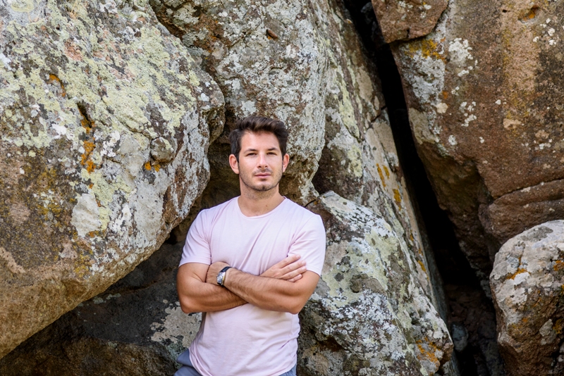 «Σ’ αυτό που έρχεται μπροστά μας, έχουμε μόνο ο ένας τον άλλο»