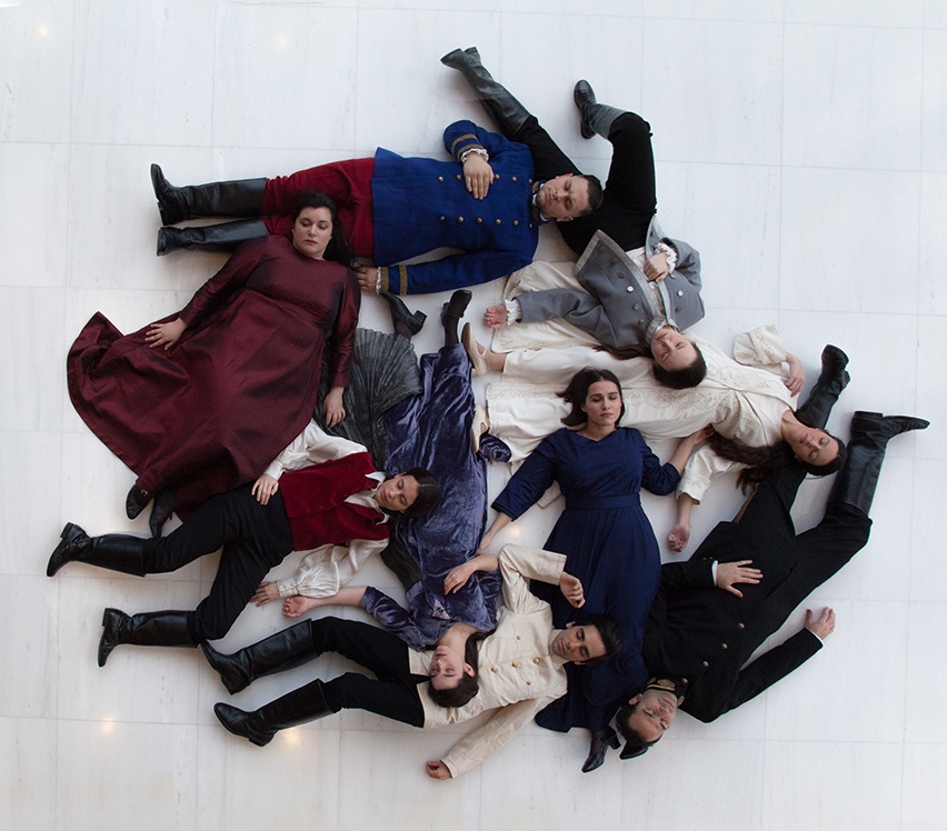 Οι Νέοι της Όπερας γίνονται… Καπουλέτοι και Μοντέκκοι