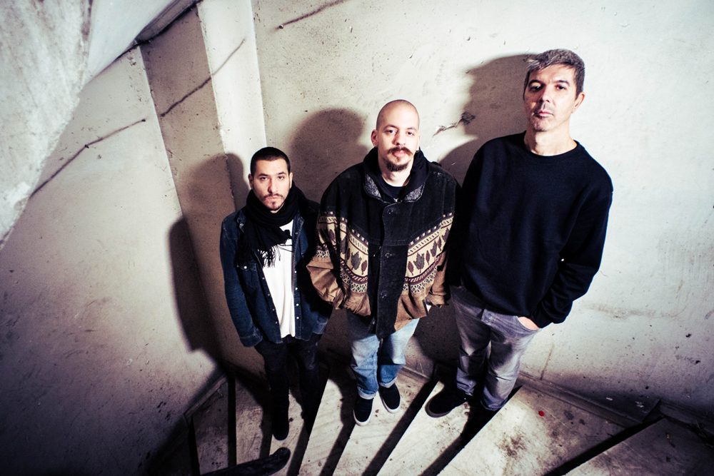 Οι ΜΟb στο Φάρο του ΚΠΙΣΝ