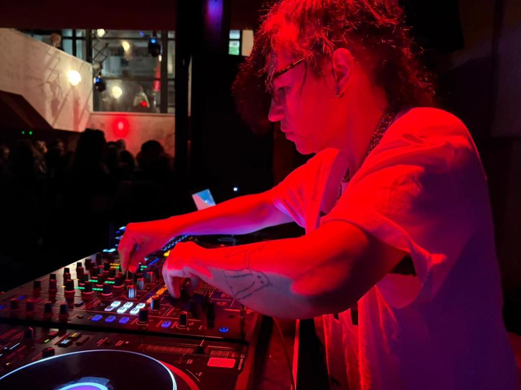  DJ Set στο Υδαταέριο του Βιομηχανικού Μουσείου Φωταερίου