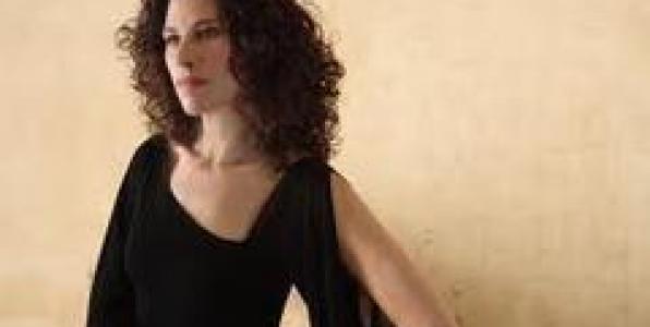 ΕΛΕΥΘΕΡΙΑ ΑΡΒΑΝΙΤΑΚΗ. ΑΠΟ ΤΟ ΠΑΛΛΑΣ ΣΤΟ LOVE RADIO