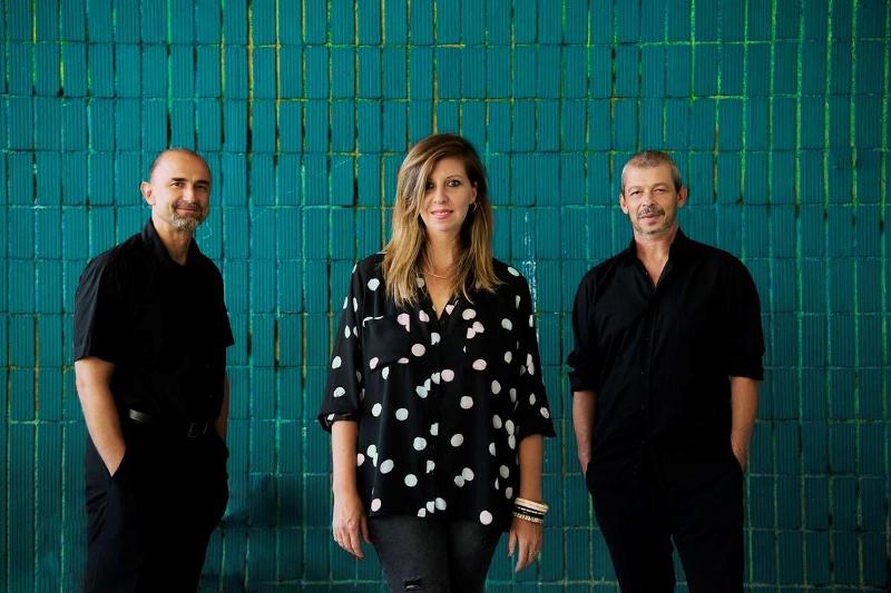 Καλοκαιρινές βραδιές στην Αποβάθρα του Τρένου στο Ρουφ