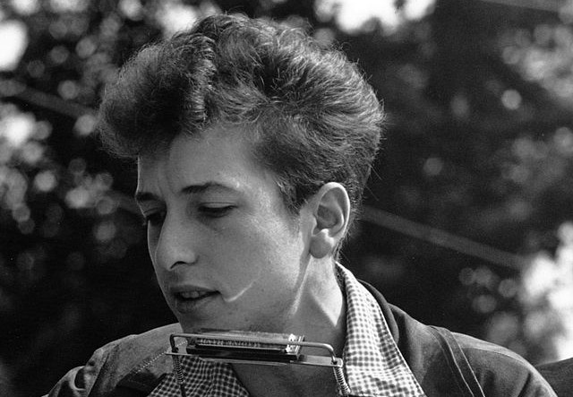 Τα εφηβικά ερωτικά γράμματα του Bob Dylan σε δημοπρασία