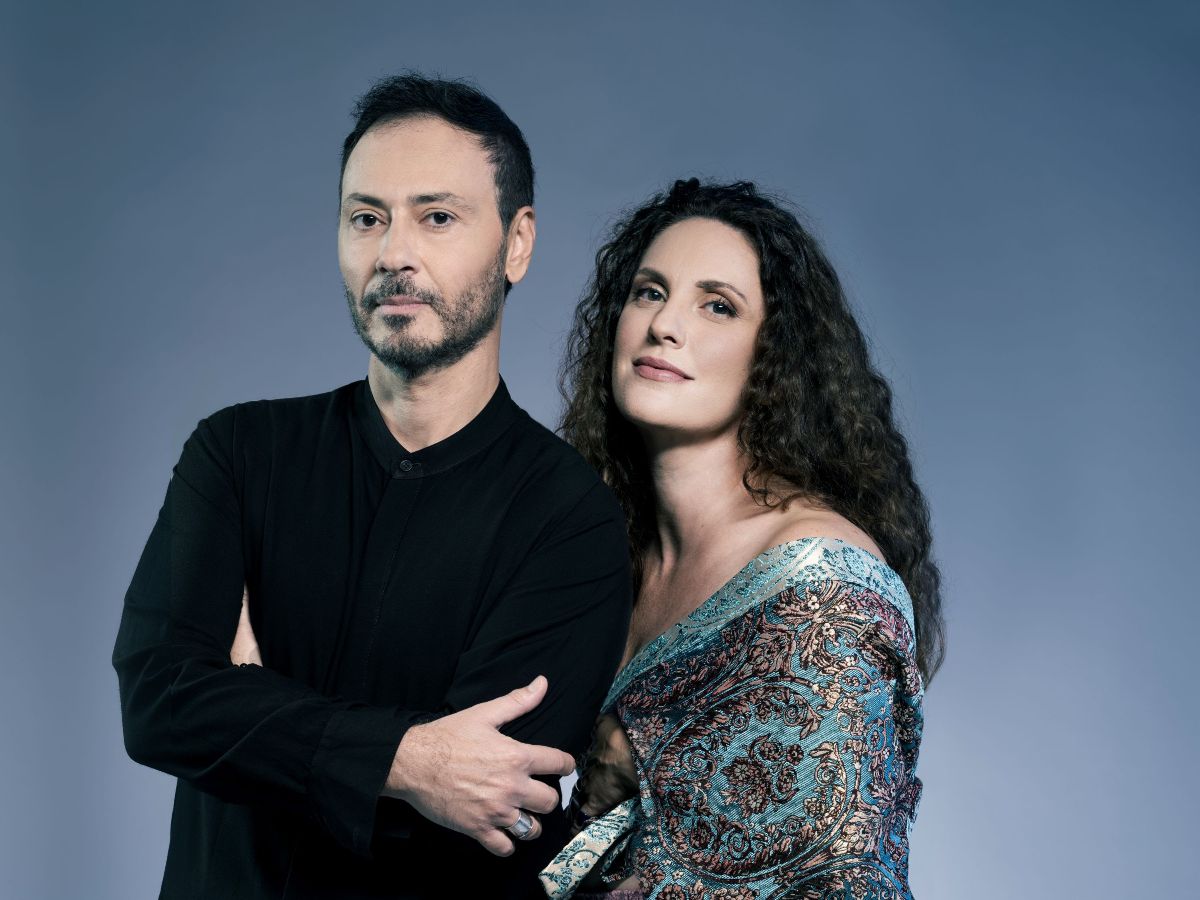  Ο Σταύρος Σιόλας και η Κορίνα Λεγάκη στο θέατρο Άλσος