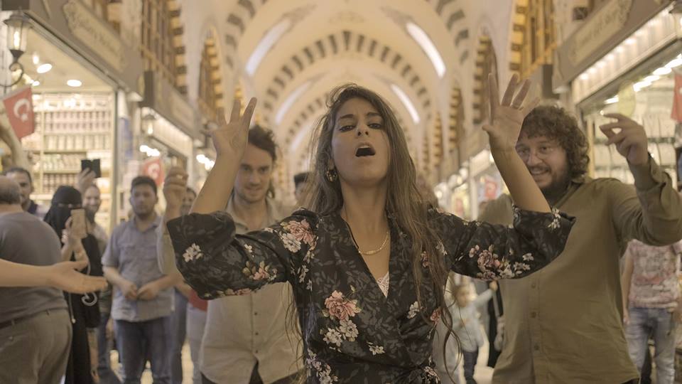 Ηχοι Ανατολής με τους Light In Babylon