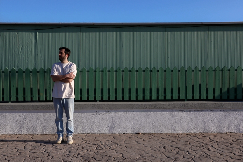 «Λίγο Νερό» από τον Δημήτρη Μπαλογιάννη