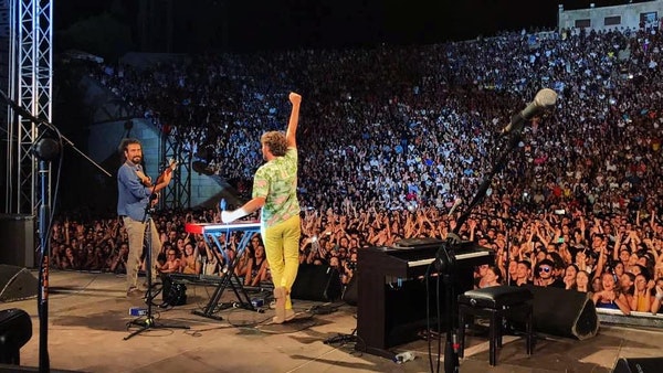  Beach Party με τον Κωστή Μαραβέγια