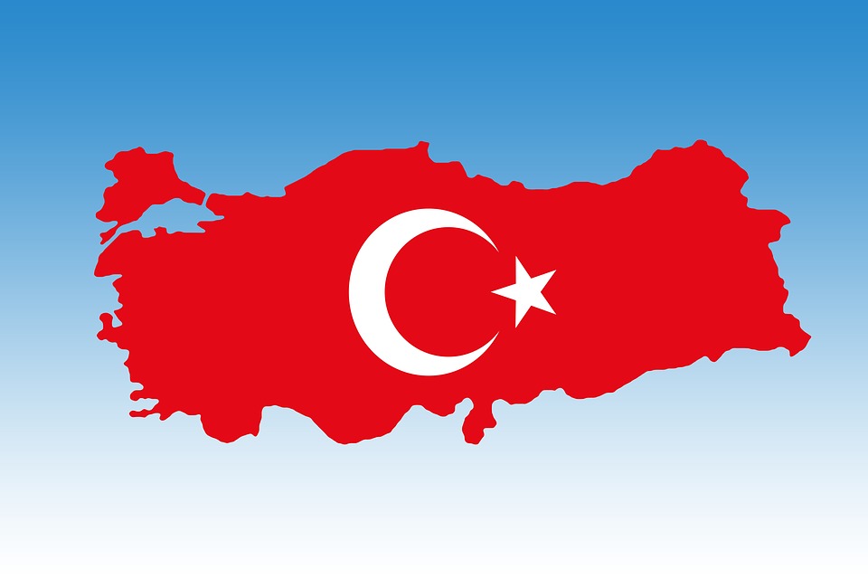 Μήνυση από Ερντογάν στην εφημερίδα «δημοκρατία»