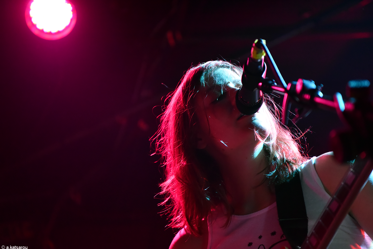 Τρίτη βράδυ με τους Porridge Radio στο An club