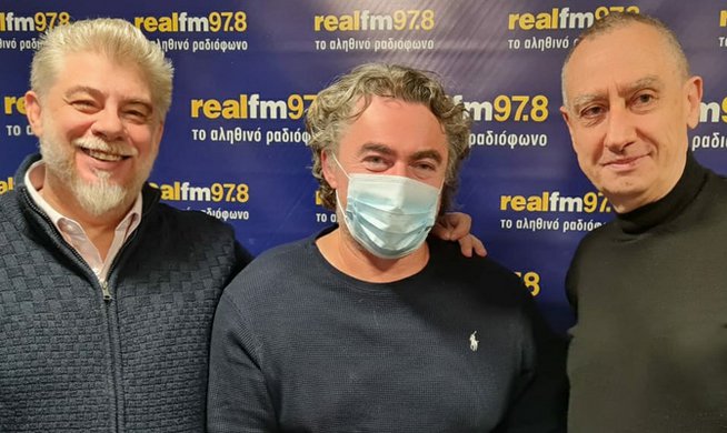 Μιχελάκης «τρώει» Καλαμαράκη στον Real FM