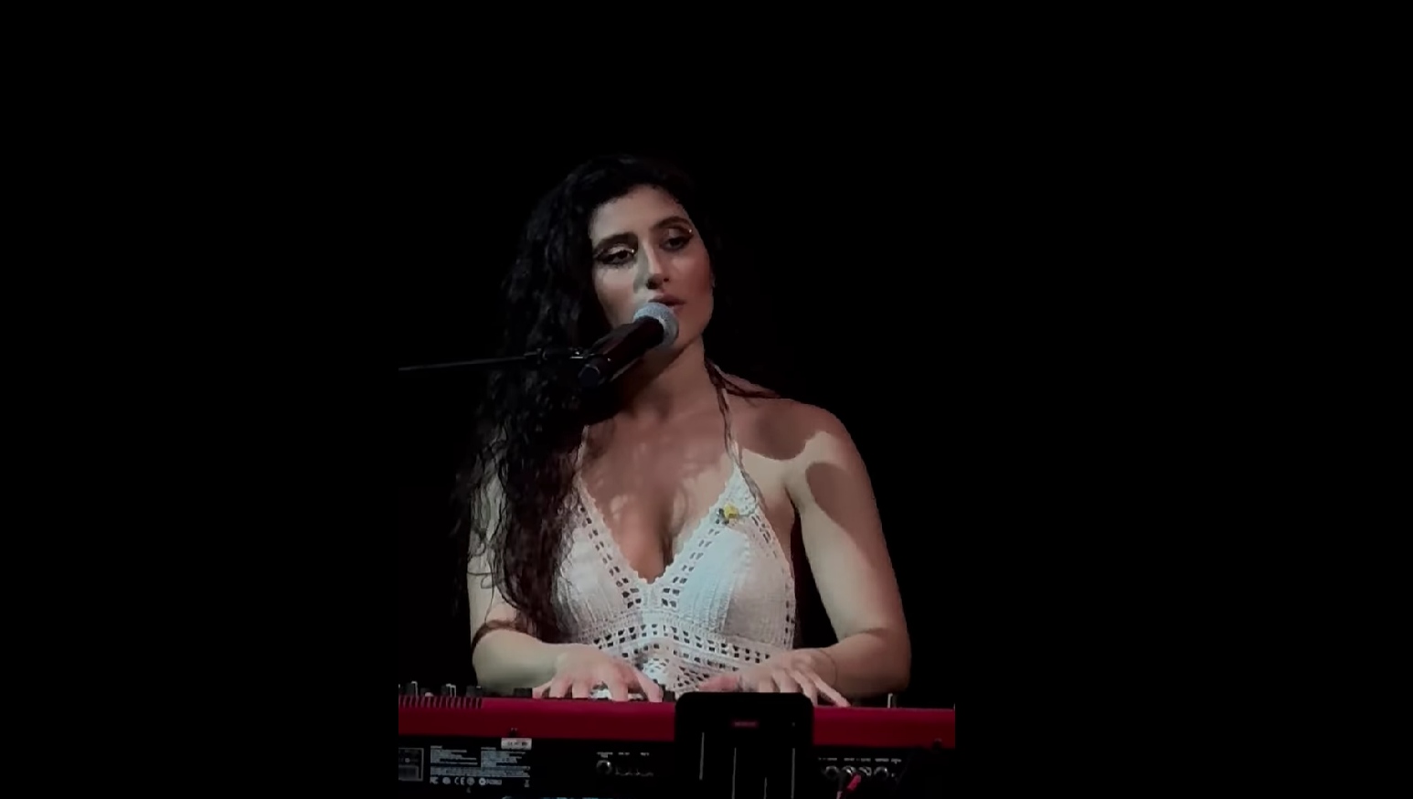 Πήγαμε, είδαμε τη σαρωτική Μαρίνα Σπανού στον Σταυρό του Νότου