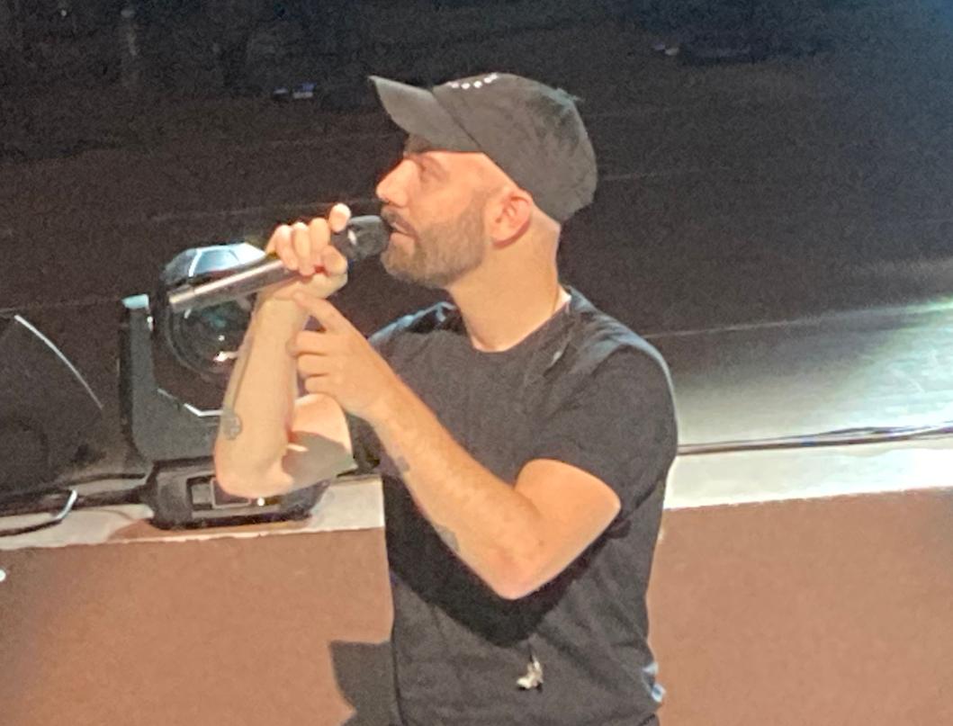 Αποθέωση για τον Woodkid στο Ηρώδειο (και αναρωτιέμαι γιατί)