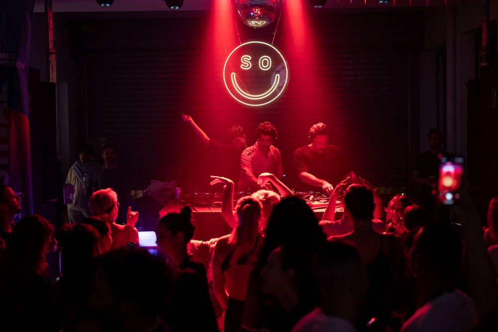 Και φέτος τις γιορτές η Αθήνα γεμίζει μουσική