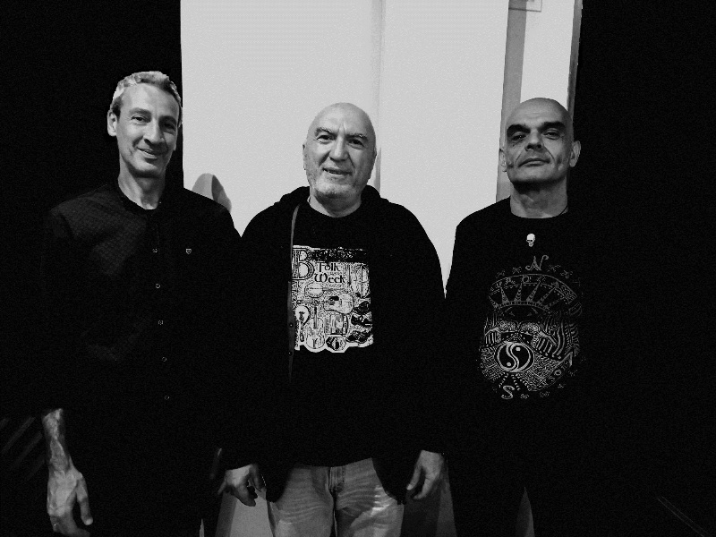 Ο Ανδρέας Γκομόζιας στο Half Note