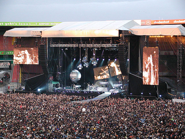 Ακούστε το νέο τραγούδι των Depeche Mode, «My Cosmos Is Mine»