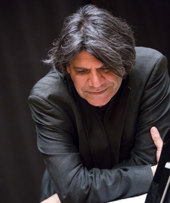 Ο Νίκος Ξυδάκης στο Σταυρό του Νότου