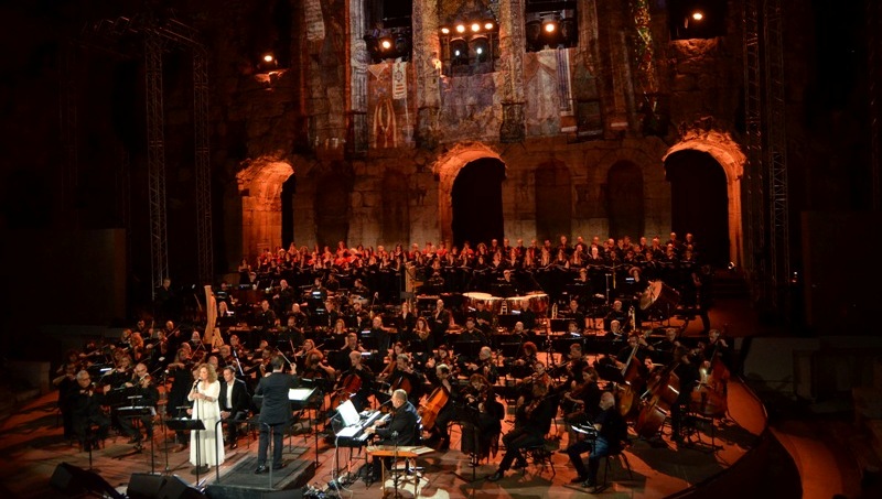 Η συναυλία «Μεγάλες Ώρες» από το Ηρώδειο στο YouΤube