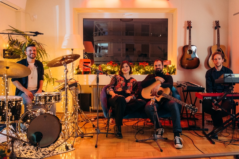 Η Μαρία Κουτσουρλή συνεχίζει «Ζωντανά από το Σαλόνι»