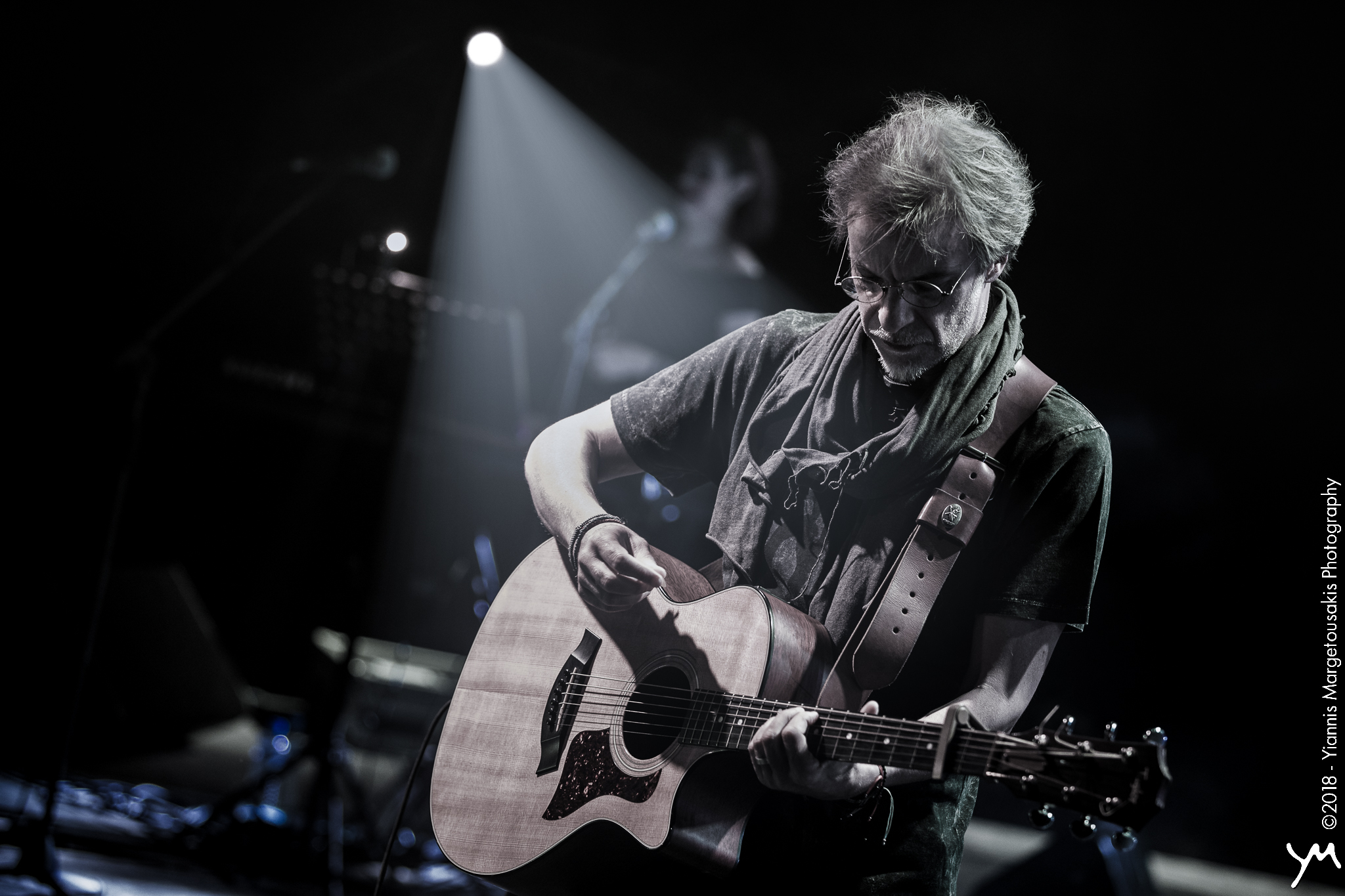 Ο Μίλτος Πασχαλίδης πιστός στο ραντεβού του στο θέατρο Βράχων