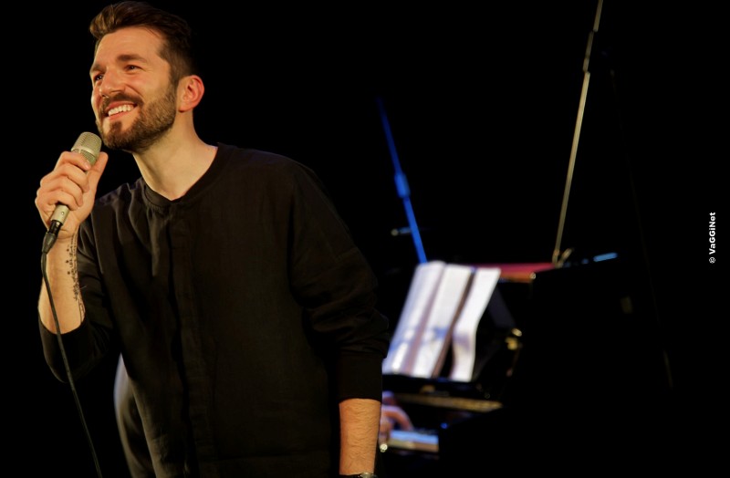 Παράταση παραστάσεων για Θοδωρή Βουτσικάκη και Λίνα Νικολακοπούλου στην Οδό Φρυνίχου