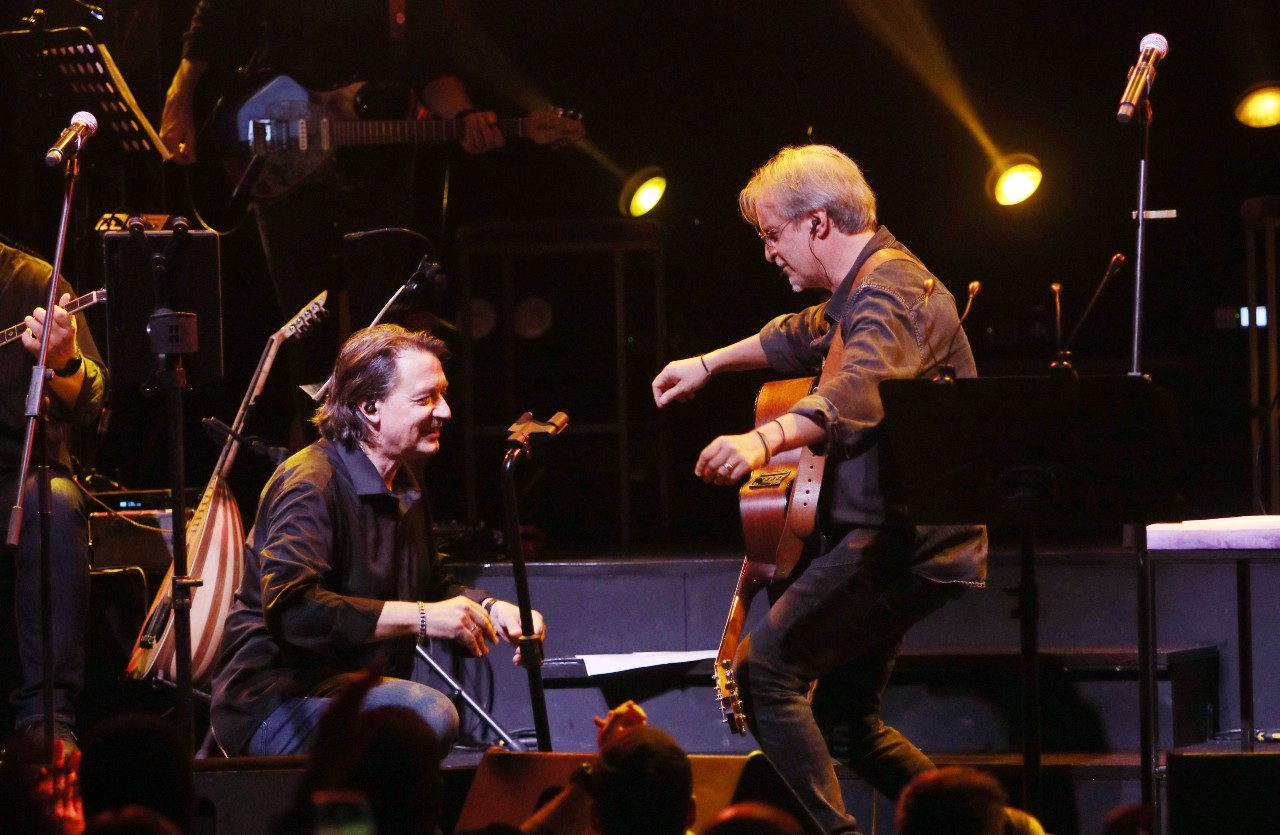 Με αφορμή τις εμφανίσεις των Κότσιρα – Πασχαλίδη στο Vox