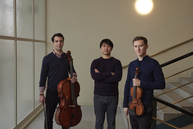 «Time offline: Σφραγίζουμε τα κινητά και ακούμε μουσική»