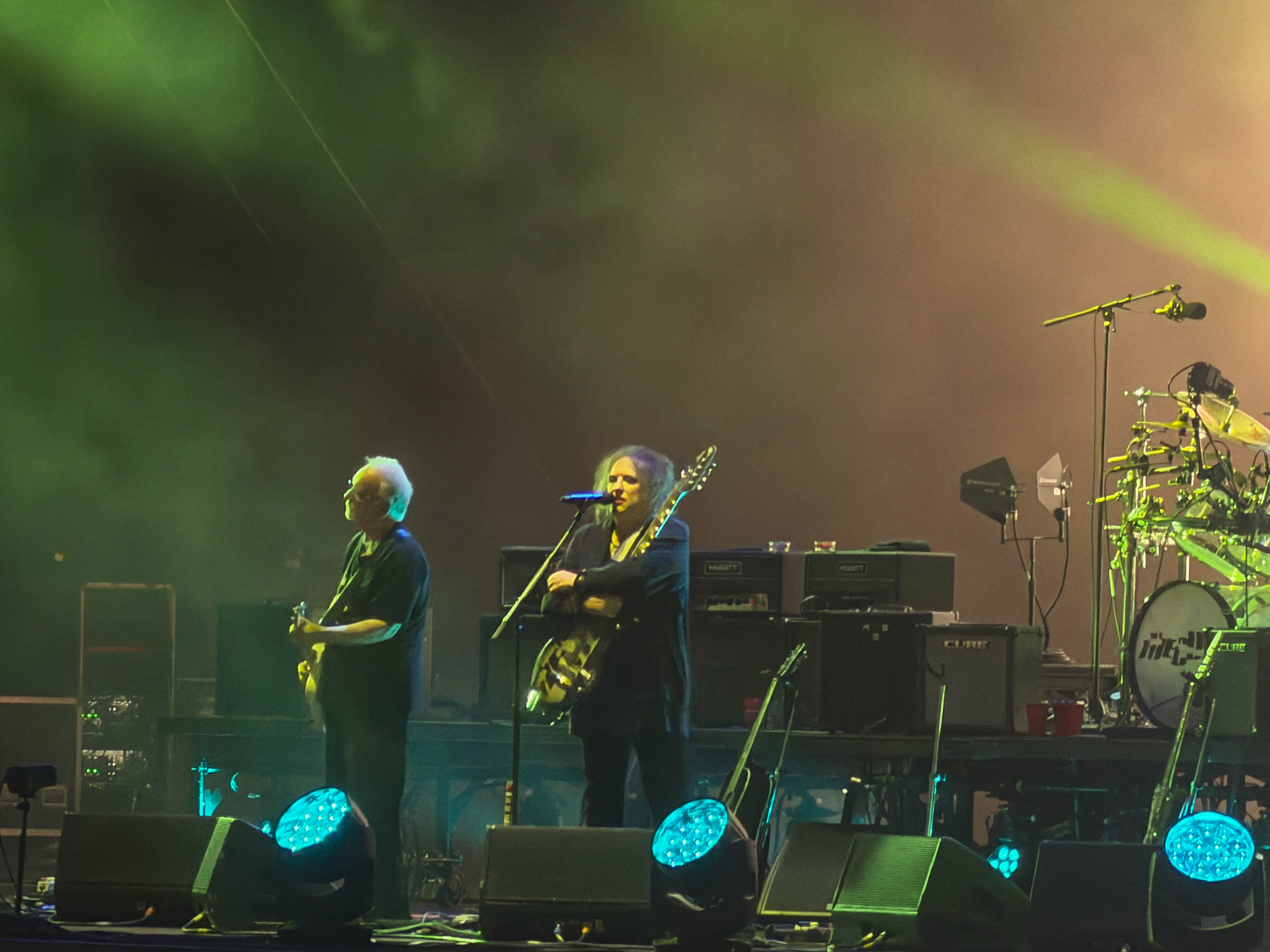 Πήγαμε, είδαμε Matt Berninger, Nothing But Thieves και The Cure στα πάρκινγκ του ΟΑΚΑ