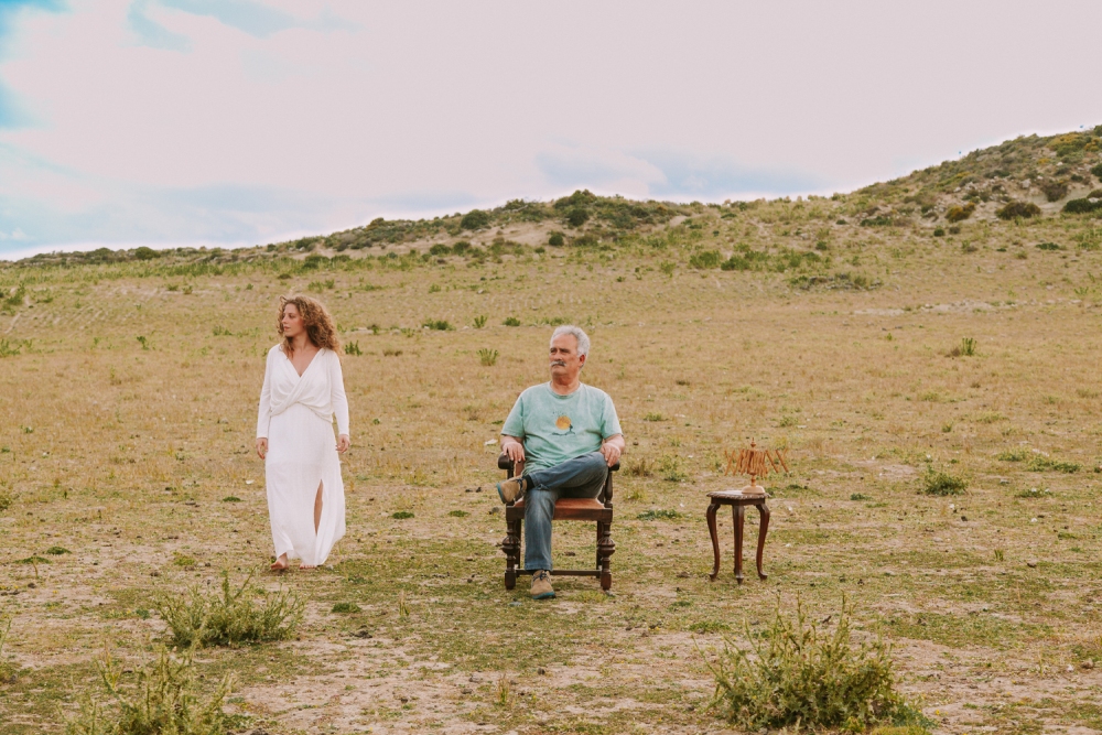 «Μάθε να πετάς»: Ο Βασίλης Ξυλούρης και η Μαρία Σταυρακάκη παρουσιάζουν το νέο τους δίσκο