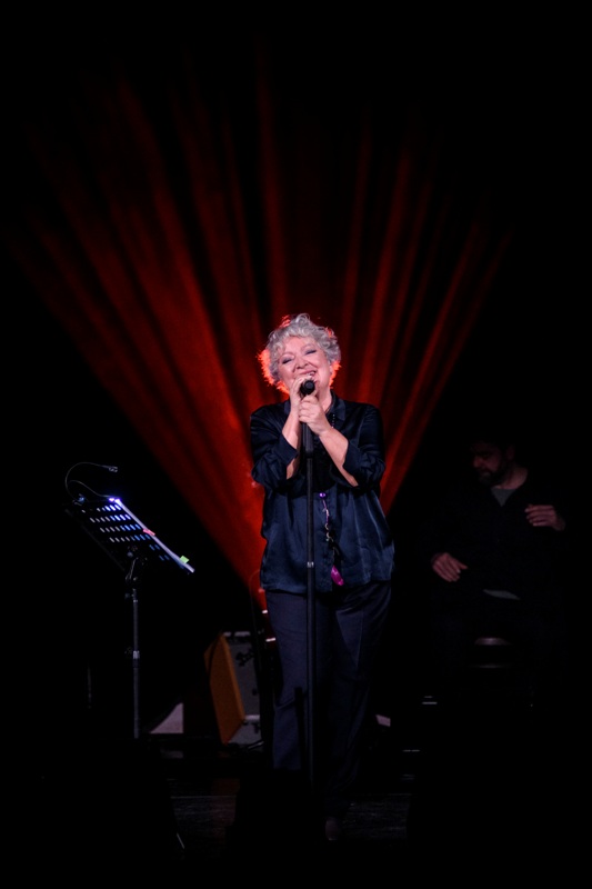 Άλλες δύο παραστάσεις για το Μαγικό Κουτί της Τάνιας Τσανακλίδου