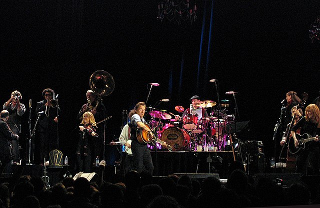 Ο Bruce Springsteen αναγκάστηκε να αναβάλει την περιοδεία του λόγω προβλημάτων υγείας