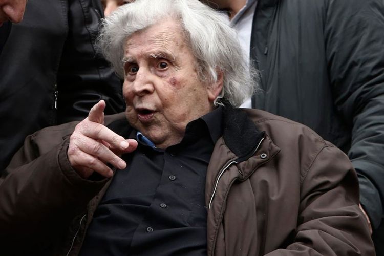 Μίκης Θεοδωράκης: Προσωρινό μπλόκο της δικαιοσύνης για την ταφή στο Βραχάτι