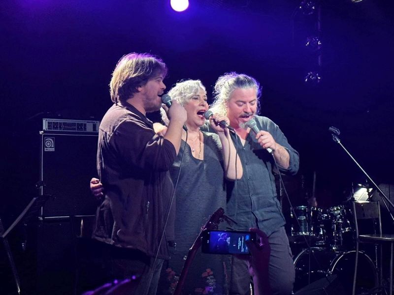 Η Μελίνα Κανά στο Σταυρό του Νότου Plus