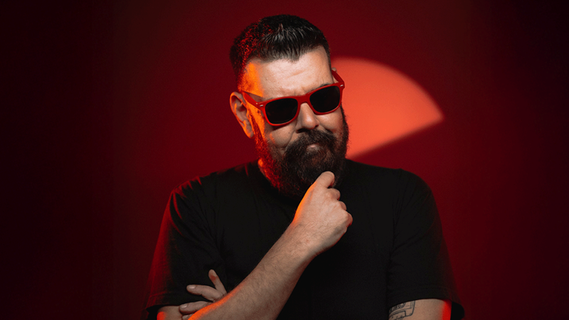 Τέλος από το πρωινό του Red 96.3 ο Αλέξανδρος Χαριζάνης