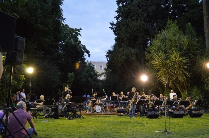 Η Big Band του Δήμου Αθηναίων στο θέατρο Κολωνού