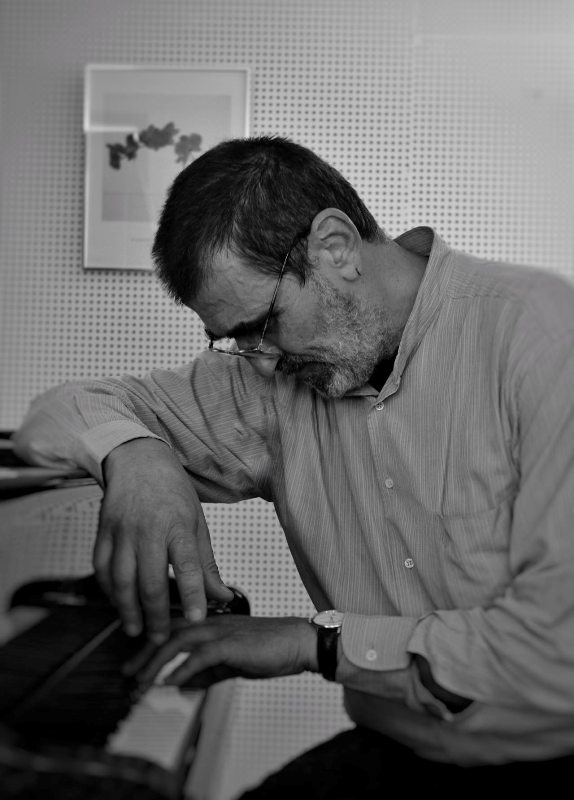 Ο Γιώργος Κοντραφούρης στο Half Note