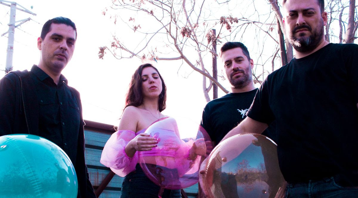 Τα Echo Τides στο six d.o.g.s. 