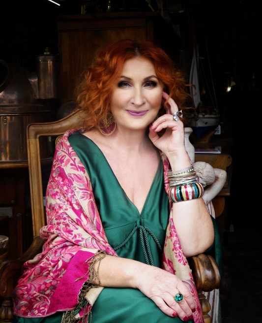 Αφιέρωμα στην Βίκυ Μοσχολιού και στον Γιώργο Ζαμπέτα