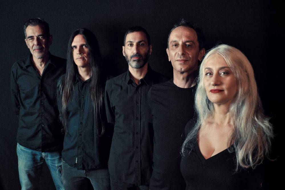 Thee Holy Strangers, Fuzzrider και The Jet Black στο An Club