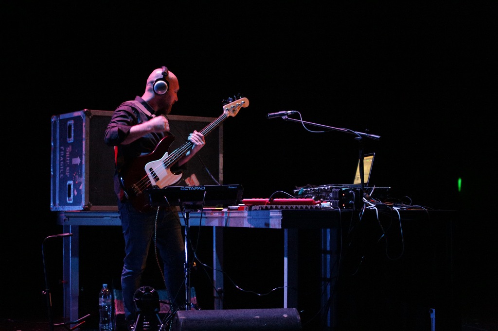 O Cayetano στο Arch Club