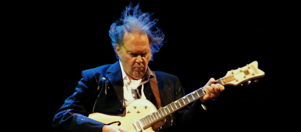 Νέος δίσκος και νέο τραγούδι από τον Neil Young