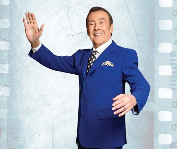 Ο Τόλης Βοσκόπουλος στο Άλσος και με φεγγάρι από πάνω!