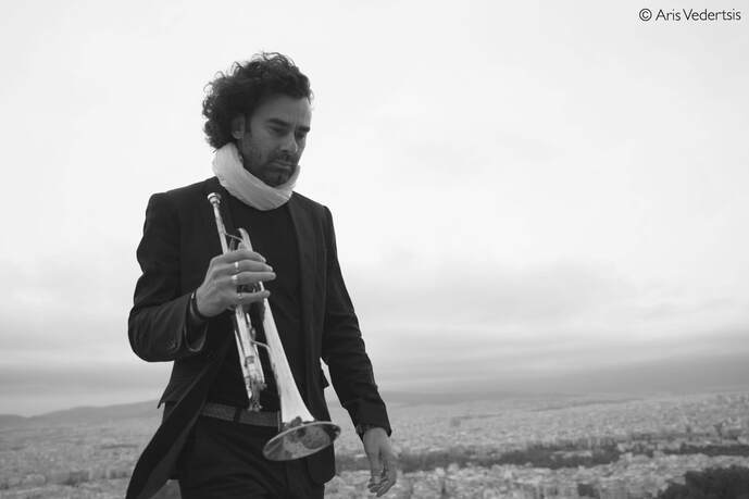 O Ανδρέας Πολυζωγόπουλος στο Half Note