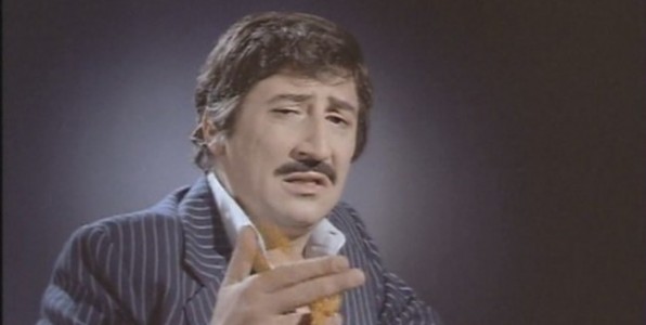 O Χάρρυ Κλυνν στον «105.5 Στο Κόκκινο»