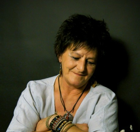 Η Φωτεινή Βελεσιώτου στο Faliro Summer Theater