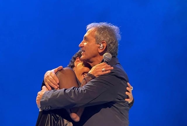 Πήγαμε, είδαμε, Γιώργος Νταλάρας και Άλκηστις Πρωτοψάλτη στο Παλλάς