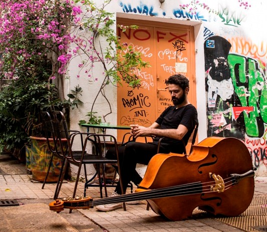 Petros Klampanis TRIO στο θέατρο Κολωνού