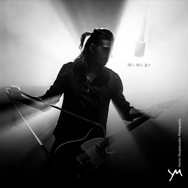 Ο Παύλος Συνοδινός στο Roof Stage στο Gazarte