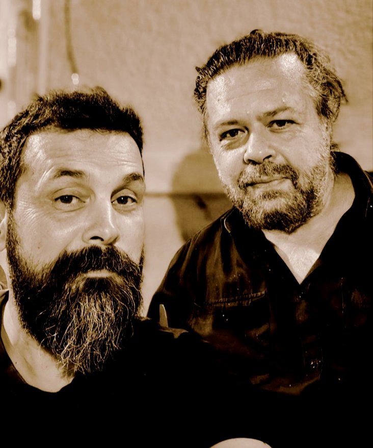 Ο Δημήτρης Μητσοτάκης και ο Σπύρος Γραμμένος στο Σταυρό του Νότου club